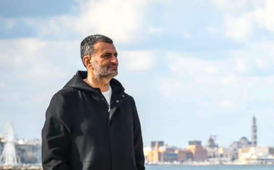 Bari, Decaro invita i tifosi: “Avevo promesso loro un confronto”