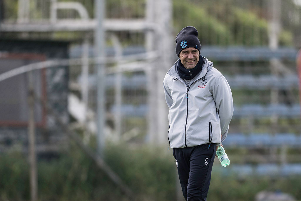 Il weekend degli ex biancorossi: Conte vicino allo scudetto, Sgarbi espulso