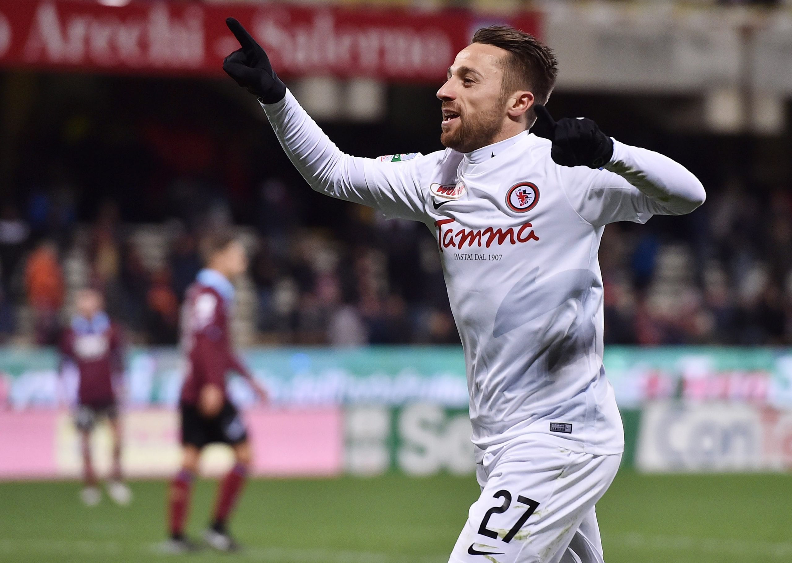 L’ex Floriano: “Annata complicata per Palermo e Bari, spero che trovino presto la A”