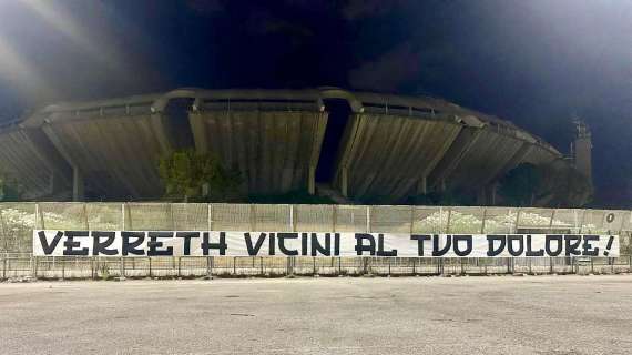 Bari: la Curva Nord si stringe attorno a Verreth
