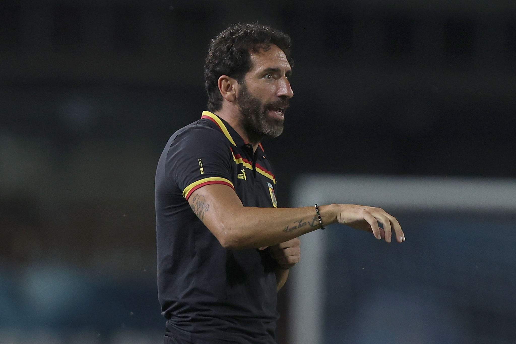 Bari, mister Fabio Caserta plasma la squadra per un campionato da urlo