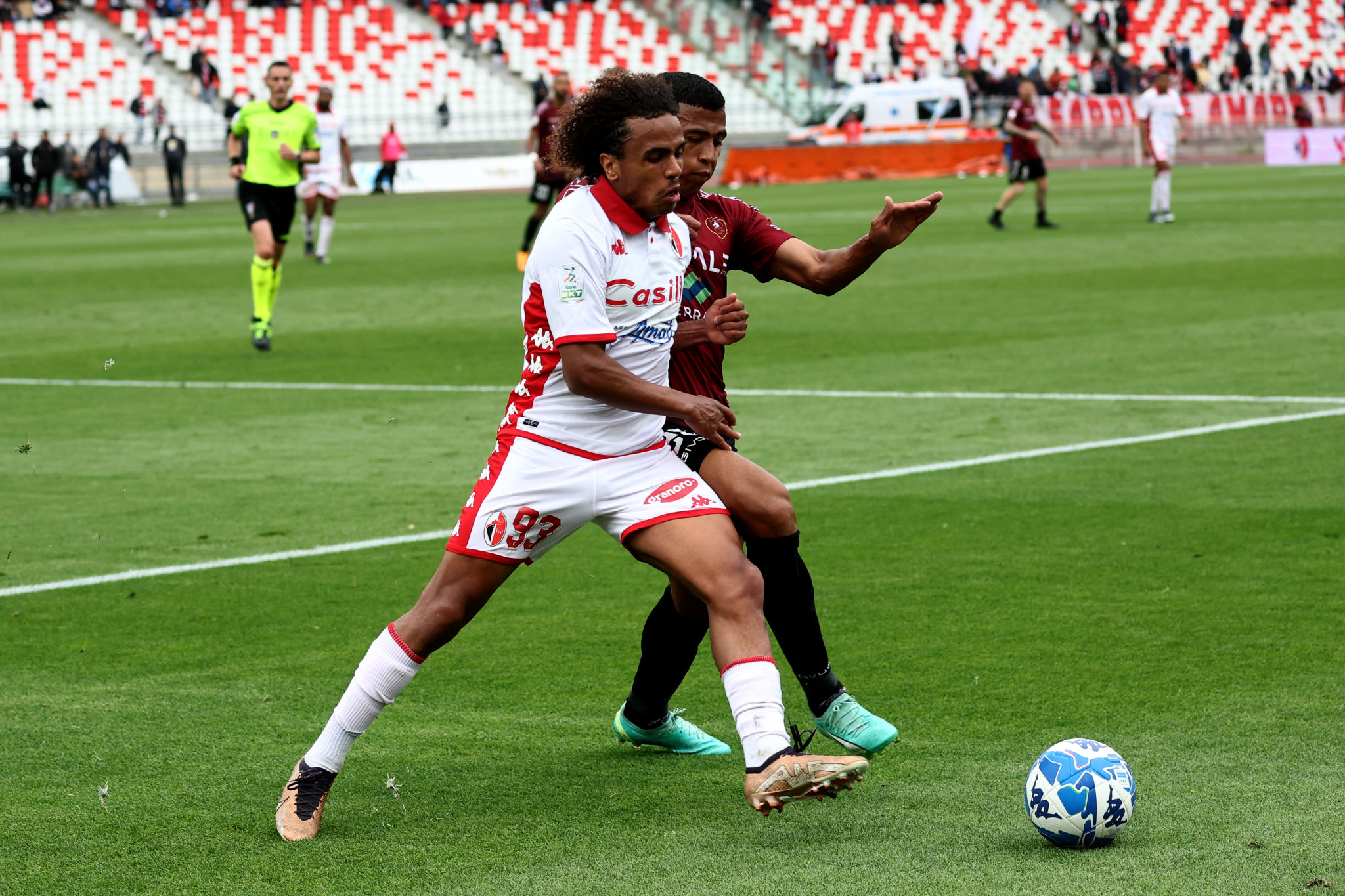 Il punto sul mercato del Bari: Sala dal Como per la fascia, Dorval al Rubin