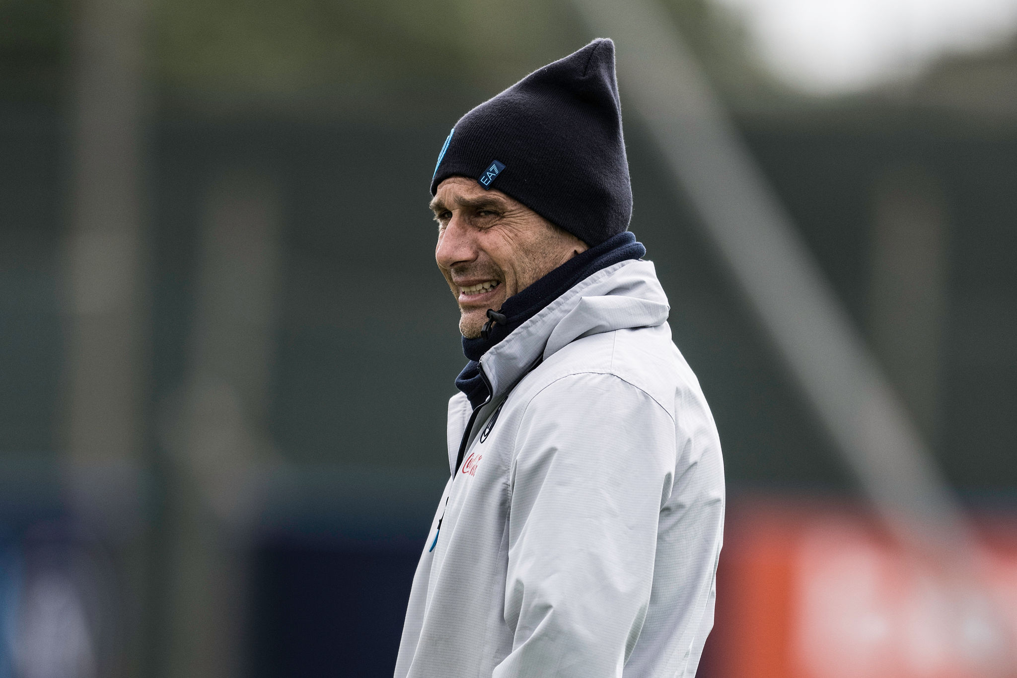 Alle 20.45 il Napoli di Conte sfida il Pisa: l’ultima volta fu sulla panchina del Bari