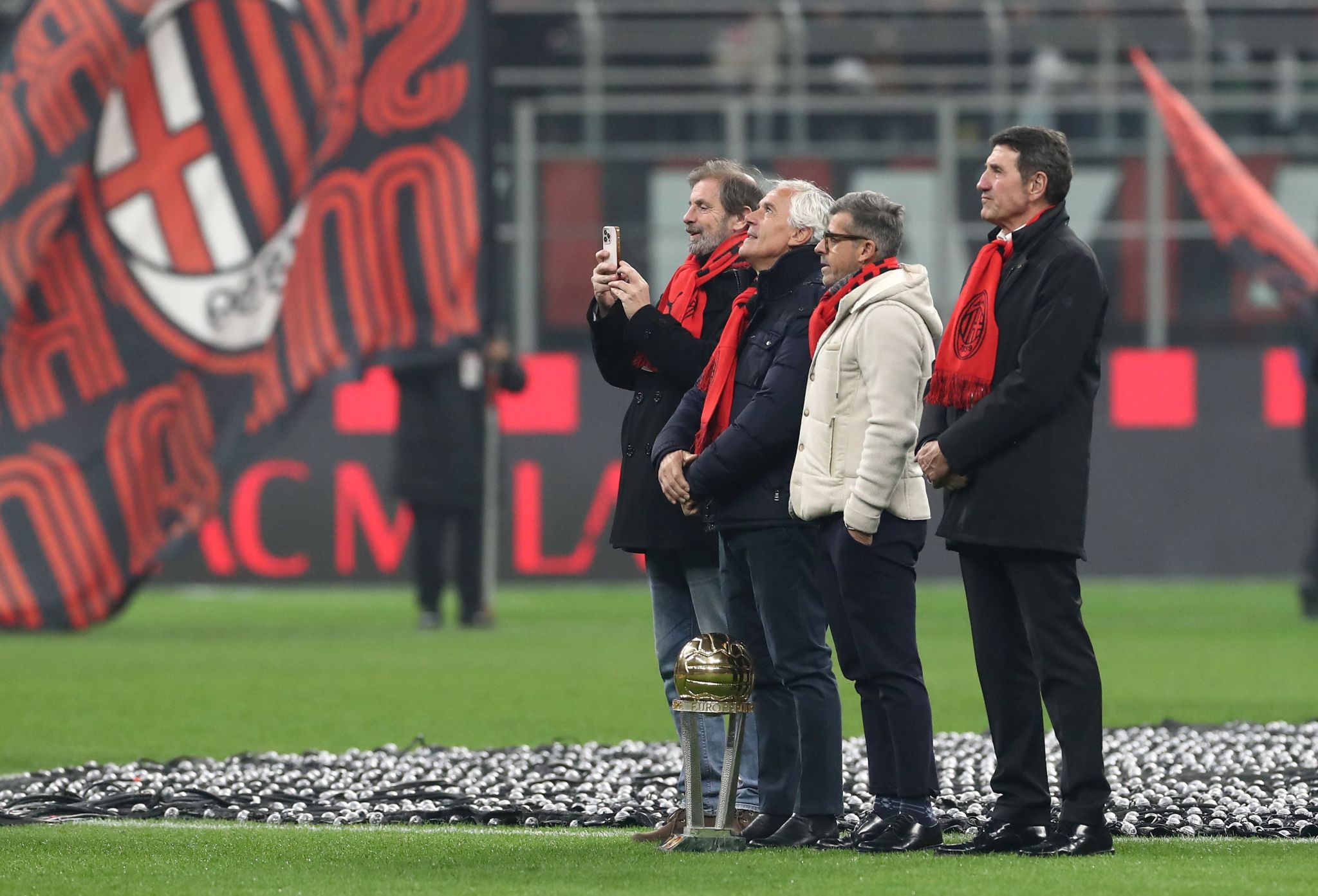 Donadoni, esordio sulla panchina dello Spezia contro il Bari