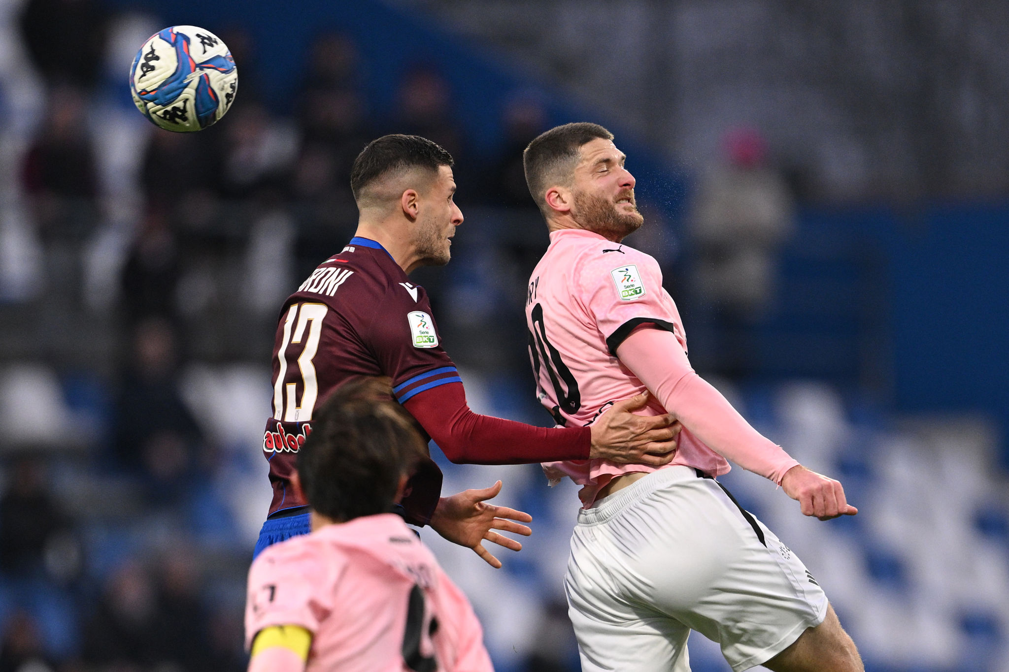 Finale di partita incandescente tra Bari e Pescara: tre espulsioni per i biancorossi