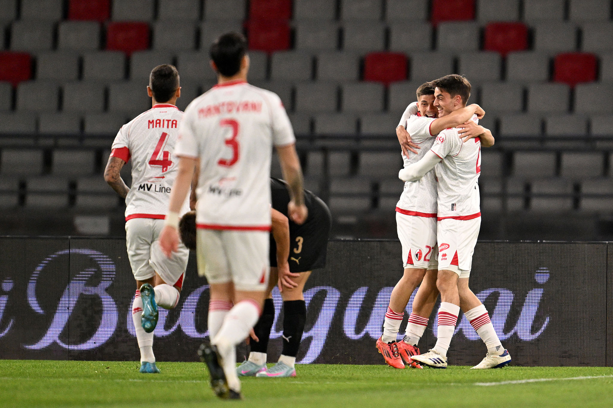 Cavalli e il momento del Bari: “Manca la grinta, serve rispetto per i tifosi”