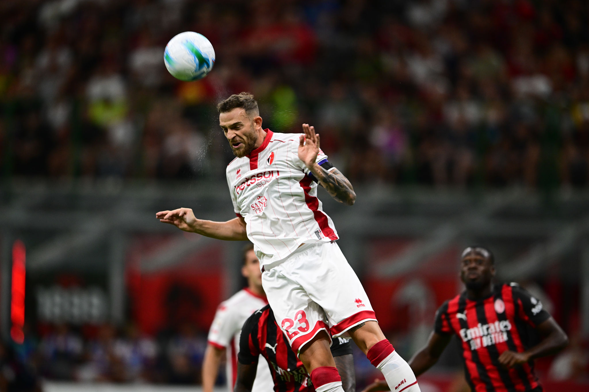 Vicari lascia Bari: l’ex capitano si trasferisce in prestito alla Reggiana