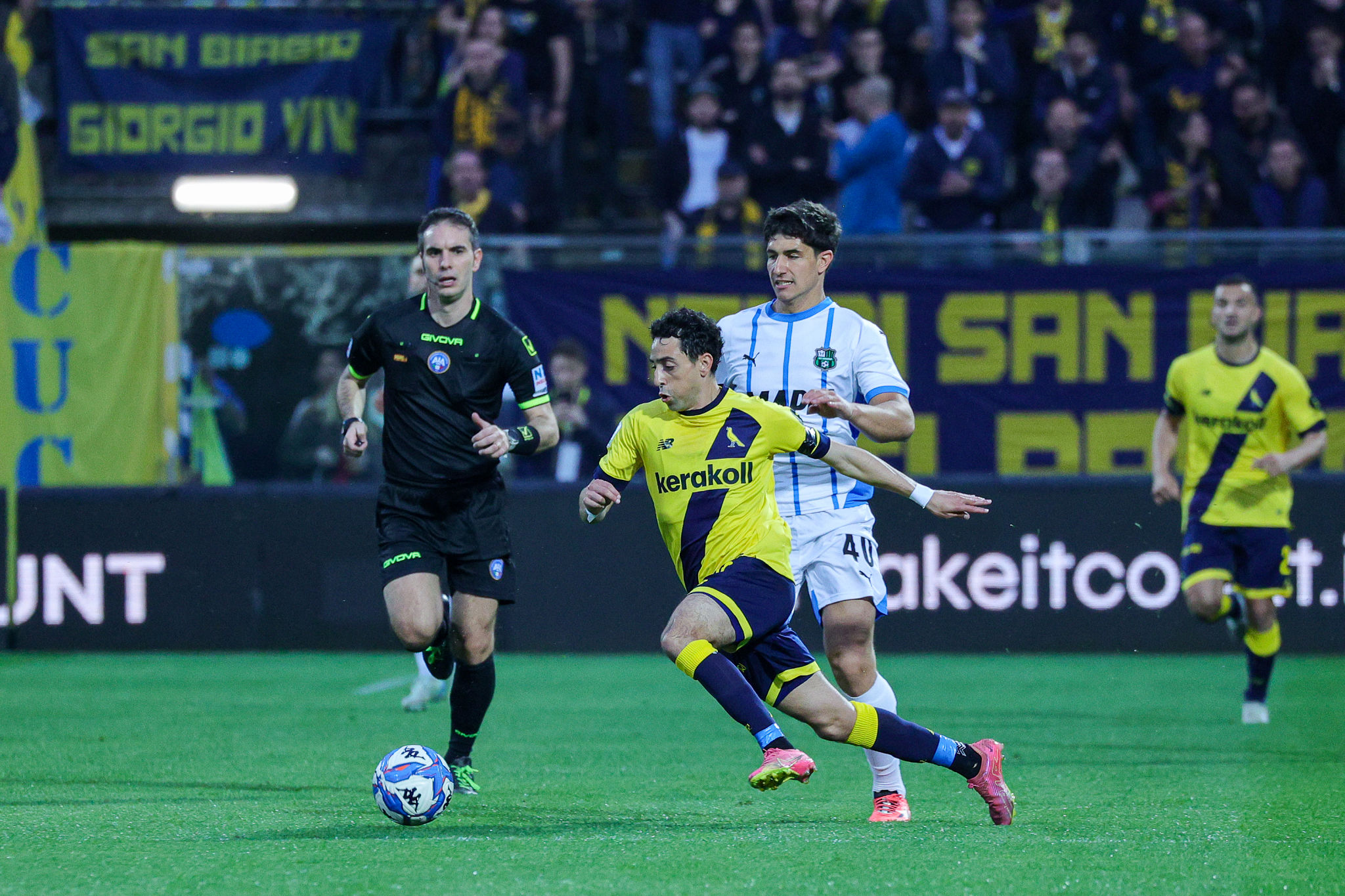 Mercato, sfuma l'obiettivo Caso per il Bari: l'attaccante ha scelto la Lombardia