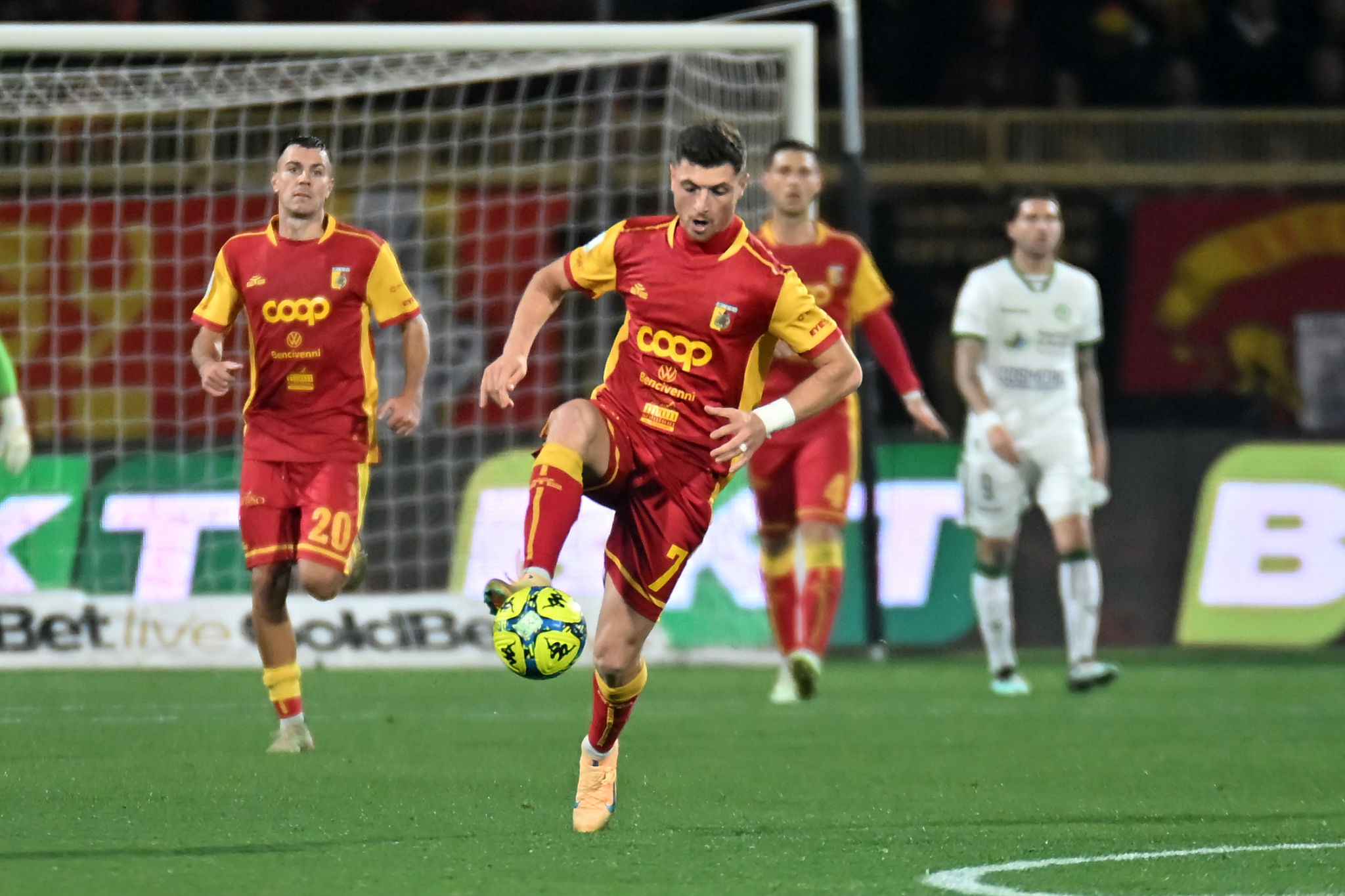 Si accende il mercato per Pandolfi: il Bari valuta il colpo in attacco