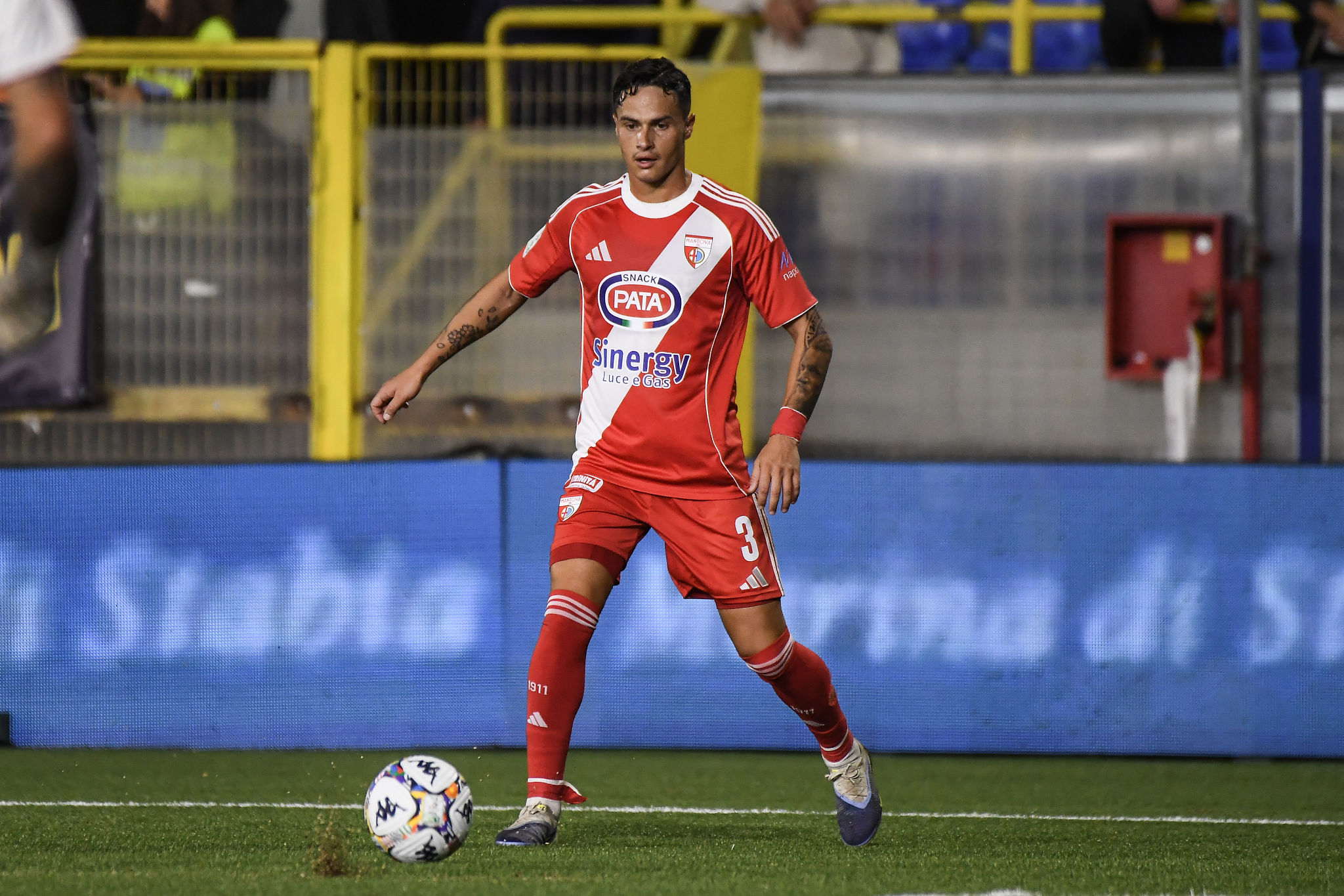 Mantovani, leader del Bari: "Longo ti sveglia, ora lottiamo insieme"